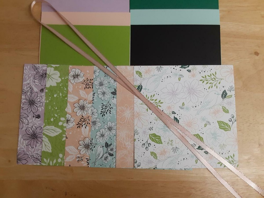 Stampin Up!  FRIENDLY HELLO 6 X 6
