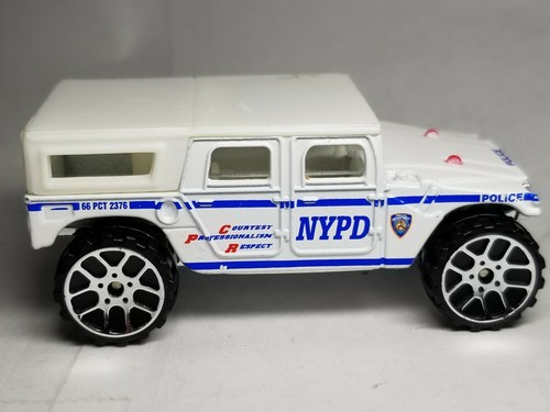 2004 NYPD New York Police Dept Emergency Humvee Hummer Diecast weiß 1:64 Auto - Bild 3 von 8