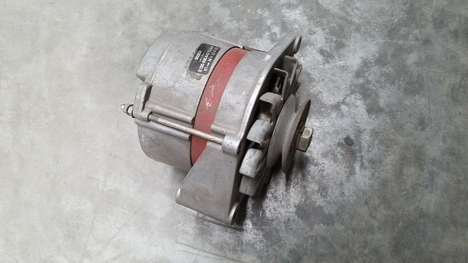 MASERATI GHIBLI INDY 4.7,SS RARE FACTORY NOS ORIGINAL BOSCH ALTERNATOR 65079