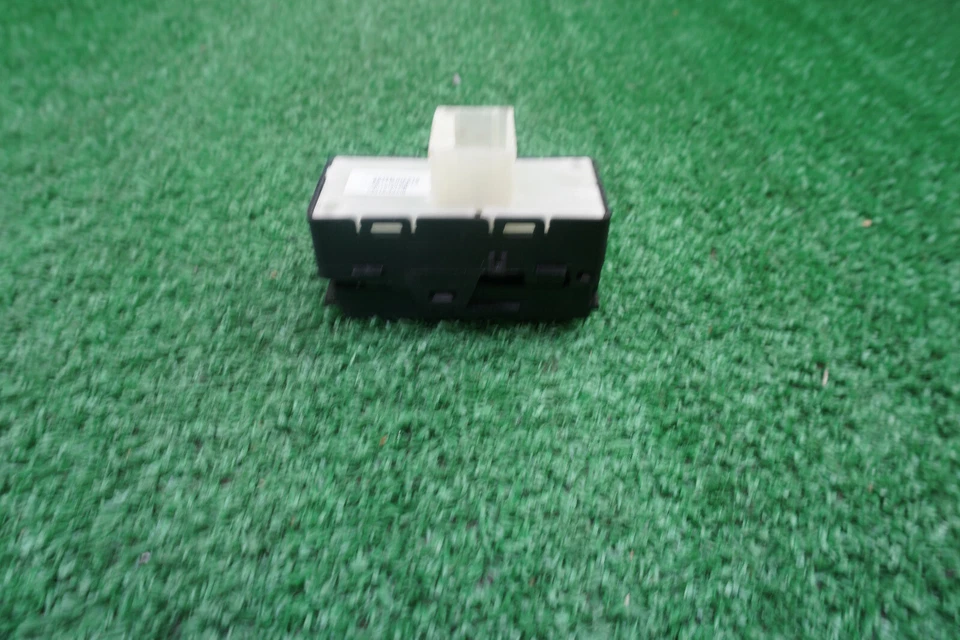 Dodge Avenger 2013 lado derecho del pasajero interruptor de ventana OEM Foto 4 de 4