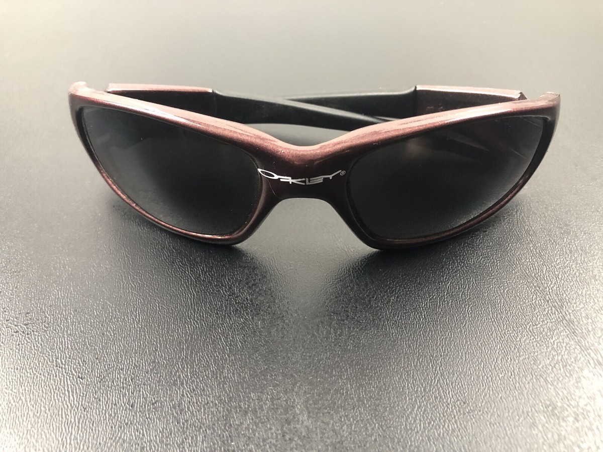 Oakley Straight Jacket Blood Red Frame Black Lens 04-035 Oakley Straight Jacket Blood Red Frame Black Lens 04-035