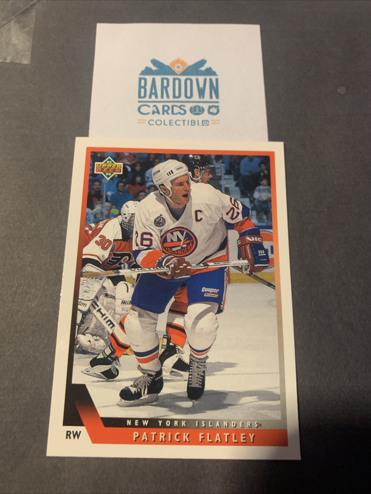 1993-94 UPPER DECK PATRICK FLATLEY #210