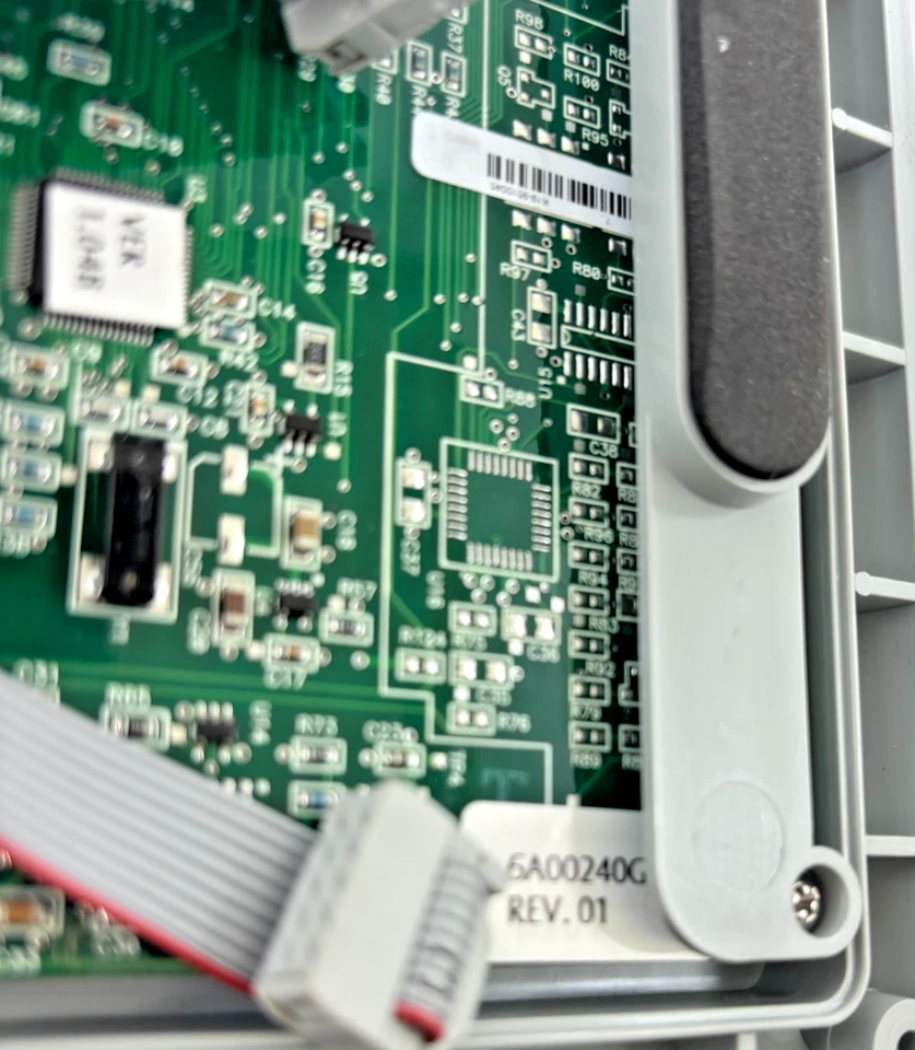 Placa de Circuito Rosemount / Emerson 6A00240G01 con Pantalla - Control Industrial M Foto 4 de 4