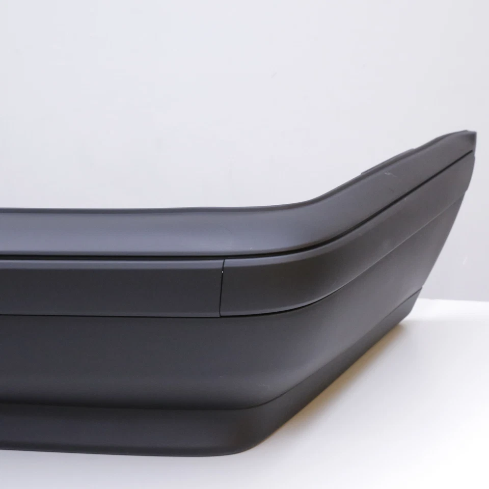 PARAGOLPES TRASERO ESTILO M CON DOBLE ESCAPE PARA BMW E34 1987-1995 OEM 51122230383 Foto 4 de 4