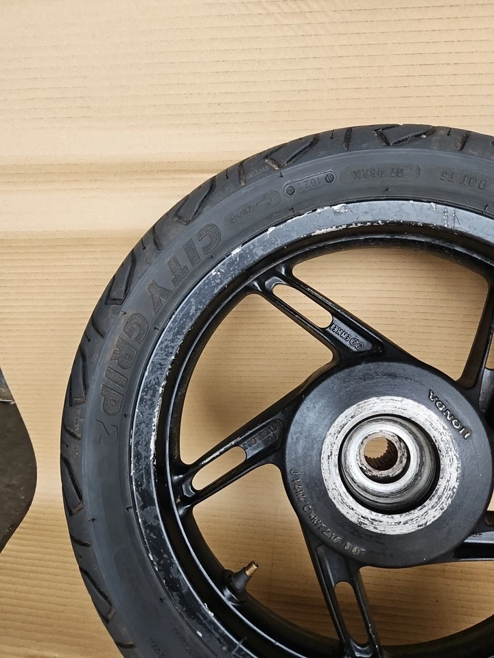 honda pcx 125cc ww125ex2-a rear wheel & tyre 100 90 14 2009-2013 - Image 3 of 4