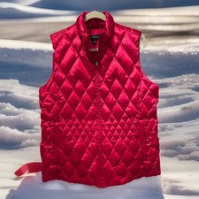 Lands' End Women's Red Rasberry Puffer Vest Size Large Full Zip Pockets Quilted