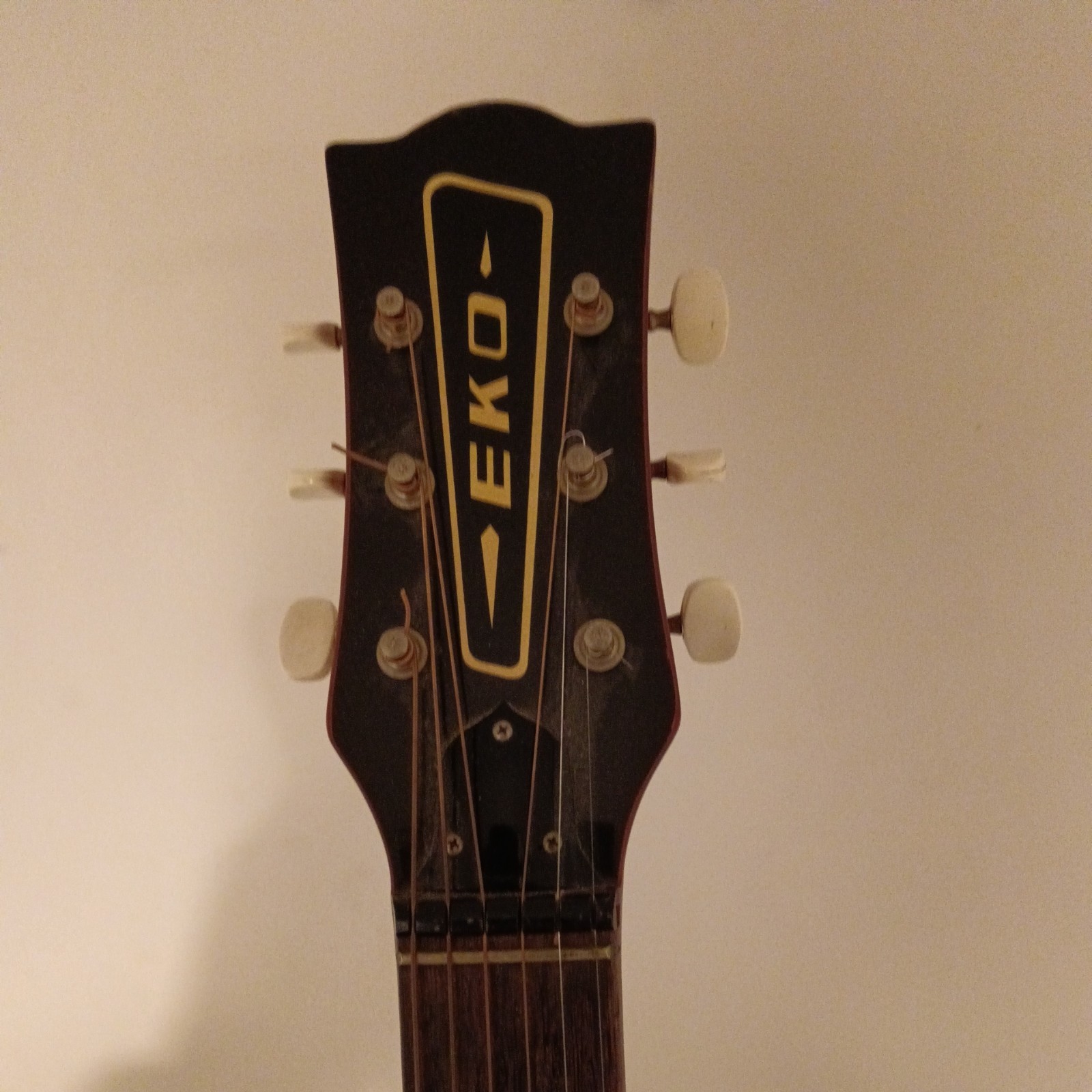 Vintage Eko Ranger VI Acoustic Guitar (1970s, Made in Italy) – Great Low Action 2