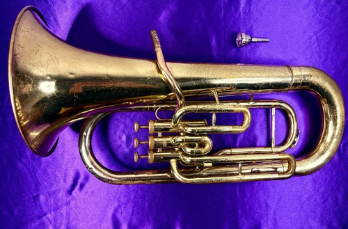 Yamaha YEP-201 Euphonium - (Playable/FAST SHIPPING!)