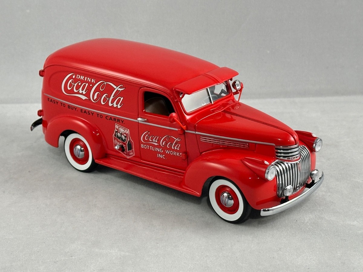 Coca-Cola トラックモデル 1/24　コカ・コーラ　ダンバリーミント 1941 Coca Cola Delivery Truck Chevy Danbury Mint 1/24 Scale w