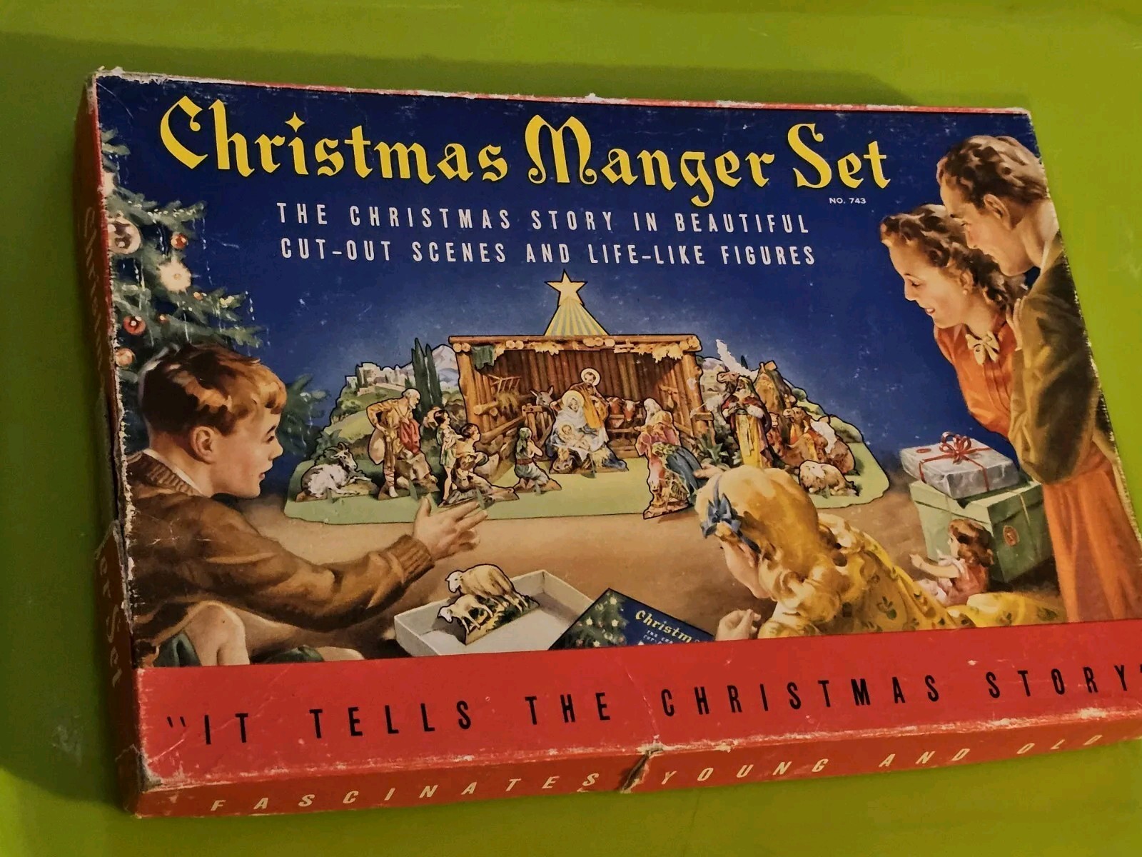 Vintage Christmas Manger Nativity Set Cardboard No. 743 in Original Box READ