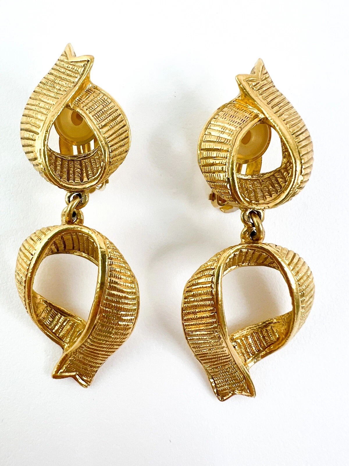 VINTAGE YSL YVES SAINT LAURENT EARRINGS DANGLE DROP G TONE