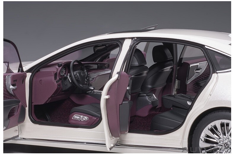 AUTOart Lexus LS 500h 2018 sonic white metallic 1:18 78866 | eBay