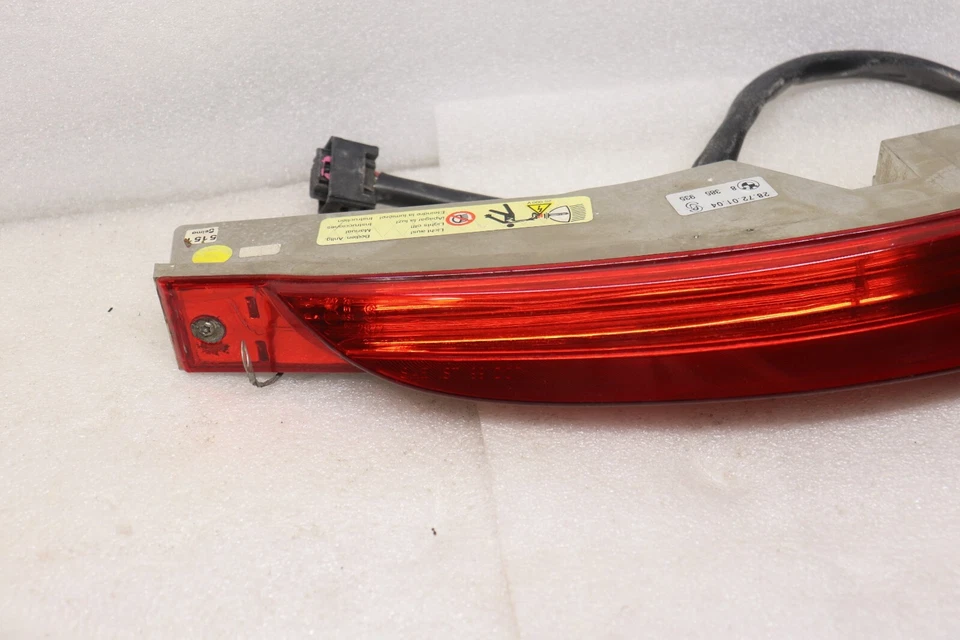 Luz trasera izquierda BMW Z8 2000 2001 2002 2003 63 21 4 859 157 OEM Foto 4 de 4