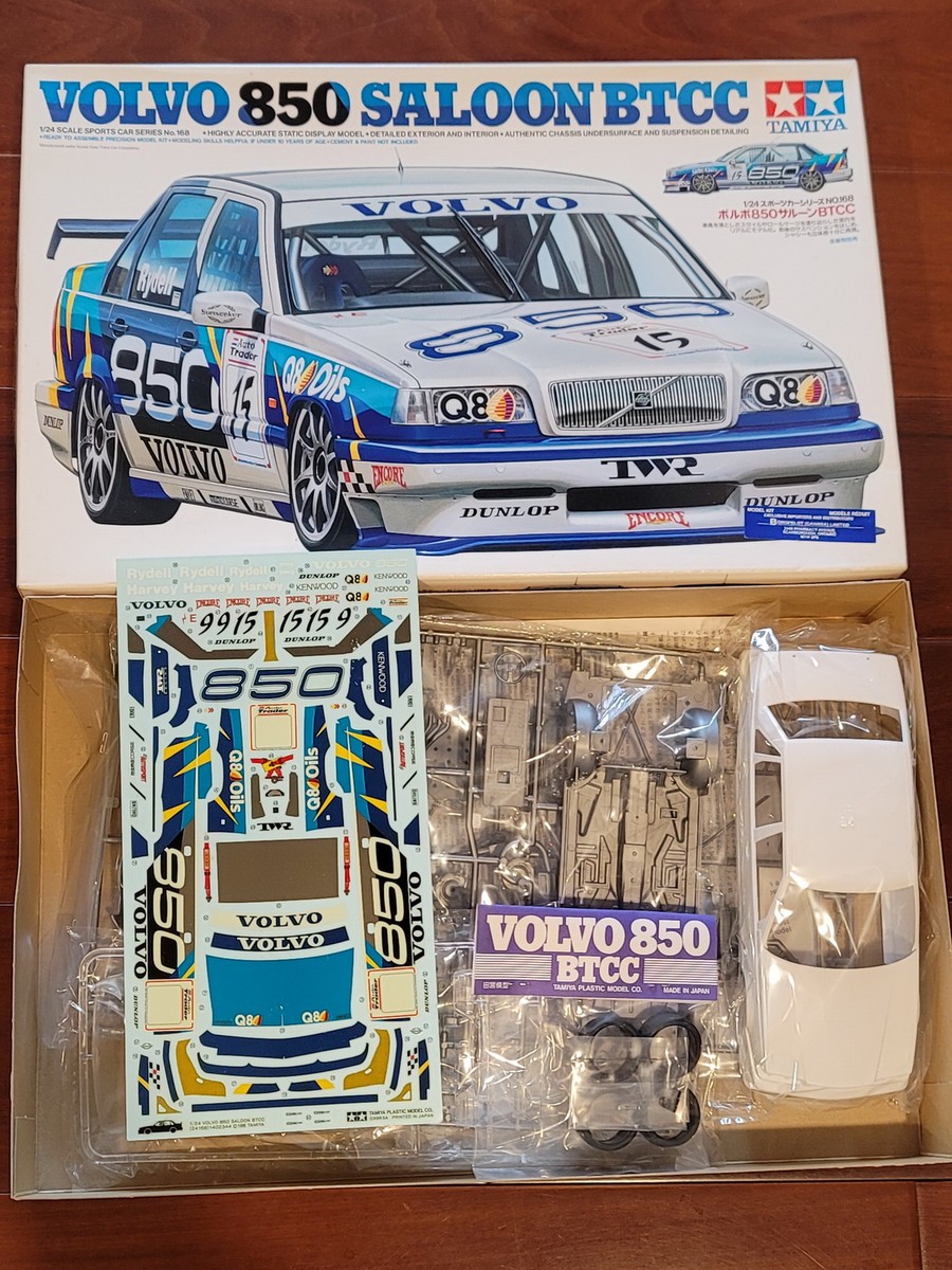 Tamiya 1/24 scale Volvo 850 Saloon BTCC 1995 model kit
