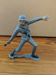 marx 6 inch toy soldiers