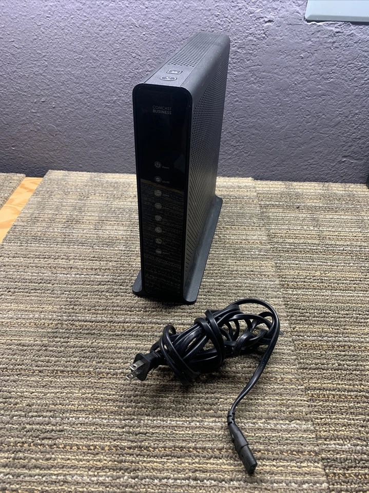 Cisco Comcast DPC3939B Business DOCSIS 3.0 Voice Gateway Modem w/ Power Cord - Image 2 of 4