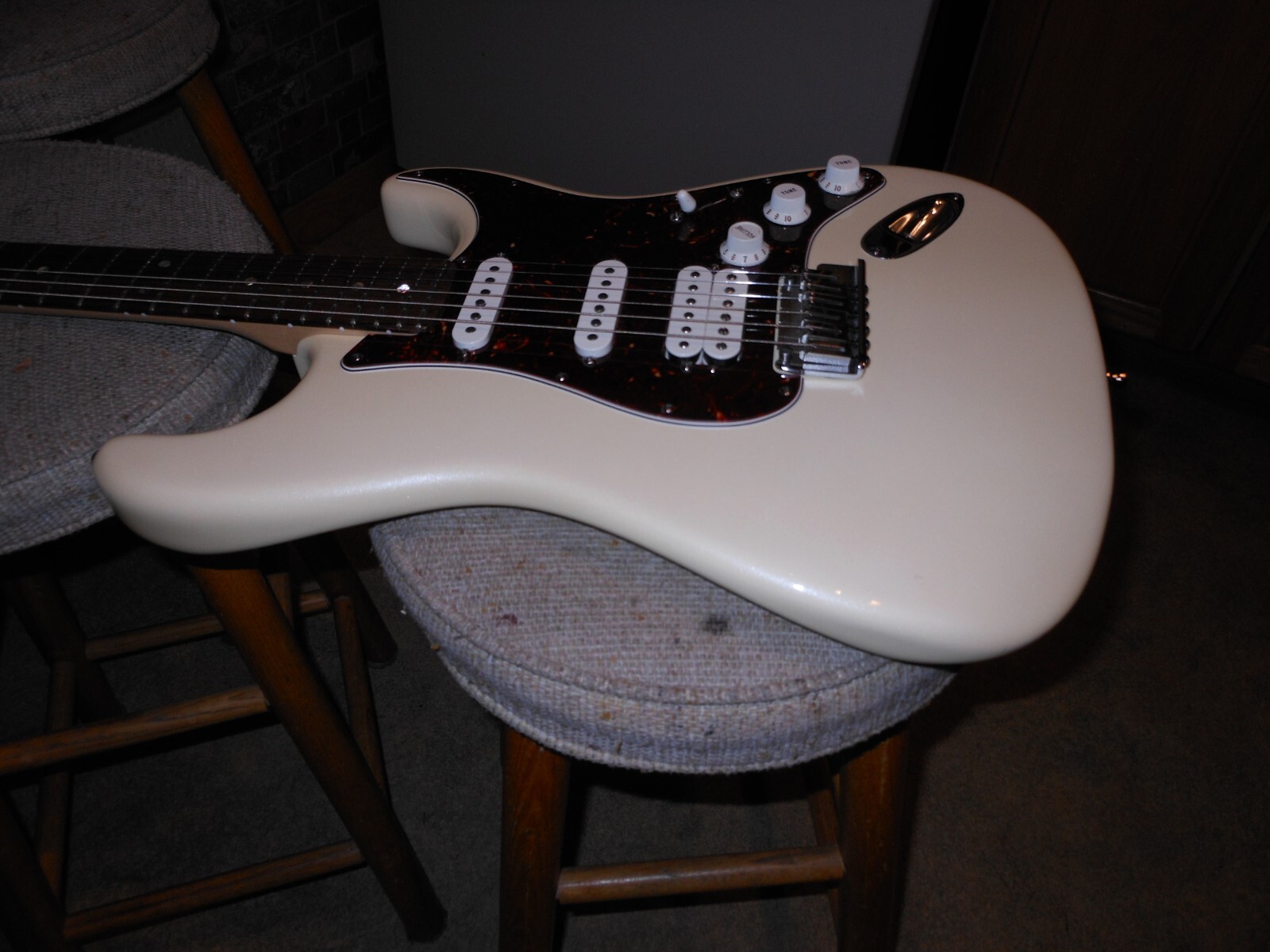 Picture 4 of 24