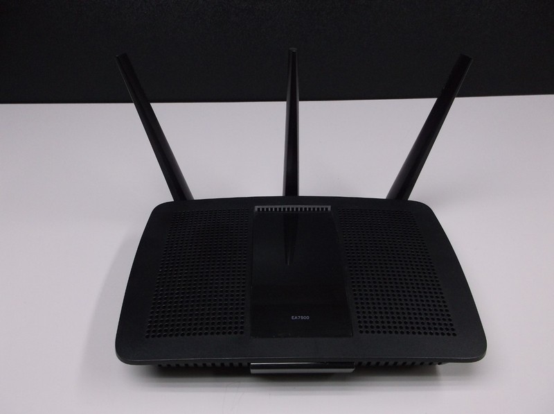 Linksys EA7500-V2 Max-Stream AC1900 MU-MIMO Gigabit 1300Mbps 4 Port Router