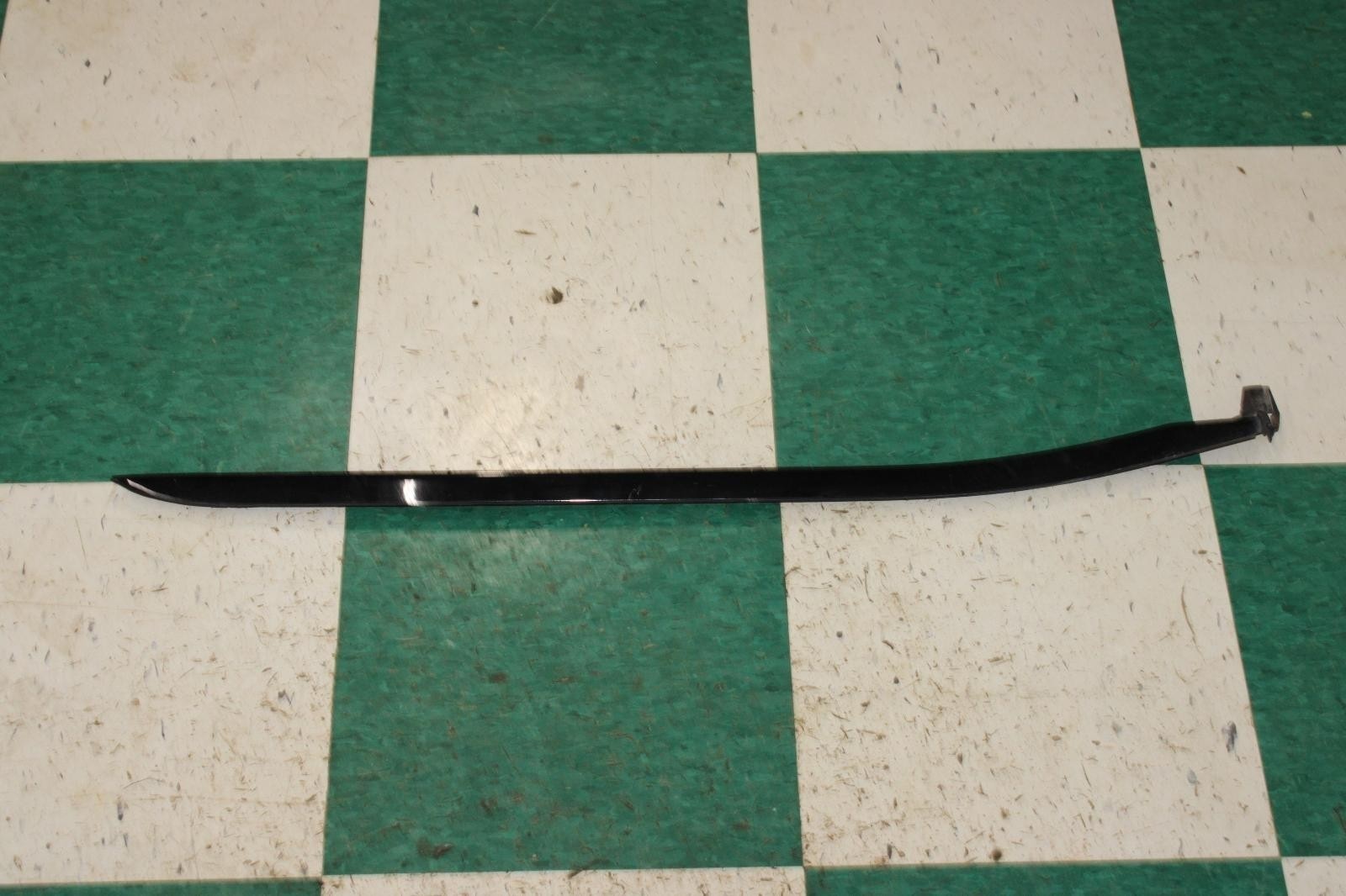 13-18 Flying Spur Black Passenger Right RH Exterior A Pillar Trim Panel OEM WTY