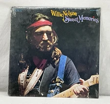 WILLIE NELSON - SWEET MEMORIES RCA Records AHL1-3243 - Sealed