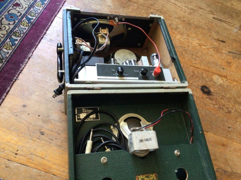 Vintage Bell&Howell Filmosound 385 modified Tube Amplifier 6V6  Amp sounds great