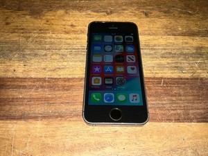 Apple iPhone 5s 16GB GSM Smartphone spacegrau (schlechter Akku)