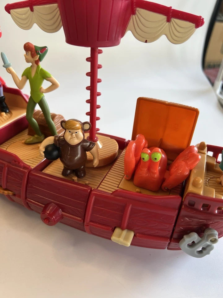 VINTAGE McDonalds Peter Pan Return To Neverland Pirate Ship 2002 COMPLETE SET - Image 4 of 4