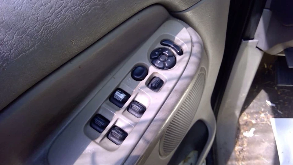 Interruptor de puerta delantera del conductor cabina cuádruple para camioneta Dodge 3500 03-10 2223908 Foto 3 de 4