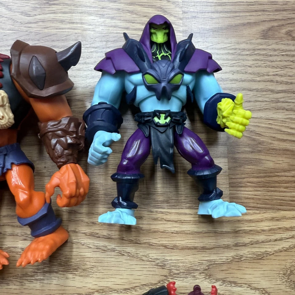 Mattel MOTU He-Man Skeletor Beast Man Trap Jaw Netflix Figuras Lote de 5 Foto 4 de 4