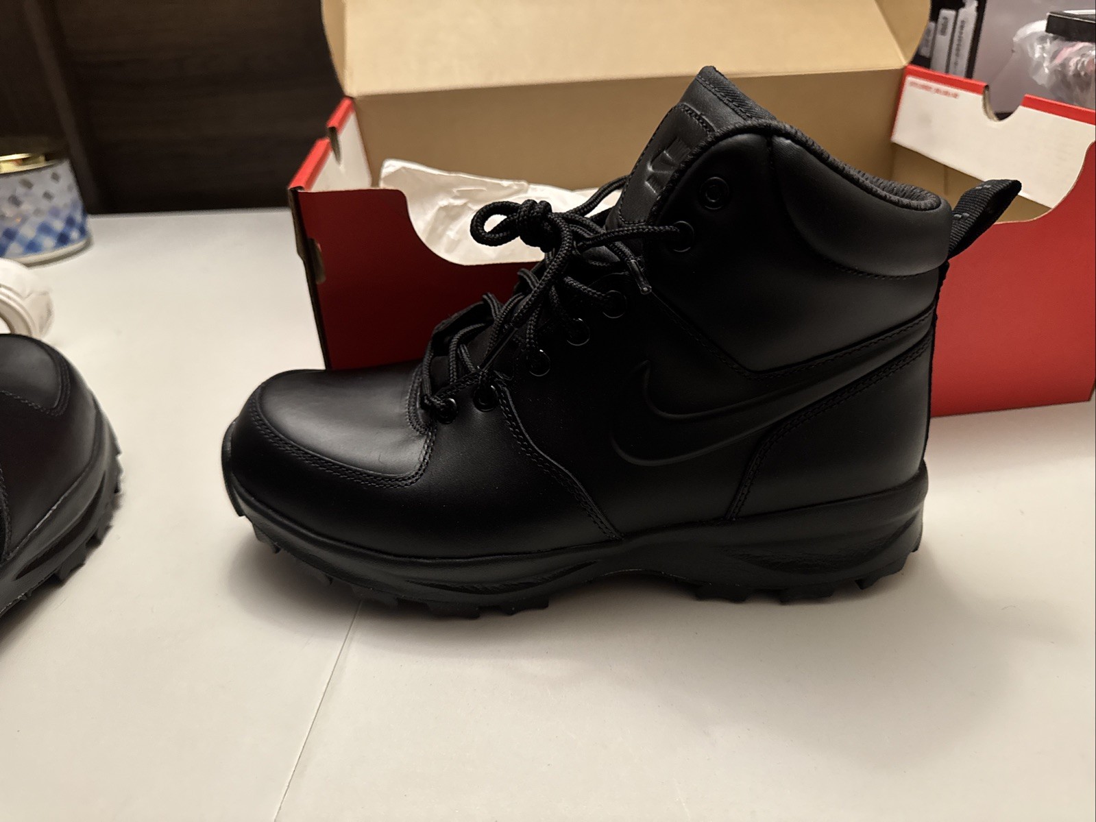 Nike Manoa Men's Leather Shoes - Black, Size 9 (454350-003) image 2