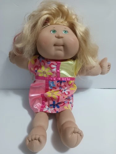 2004 Cabbage Patch Magic Touch Color Silk 18"
