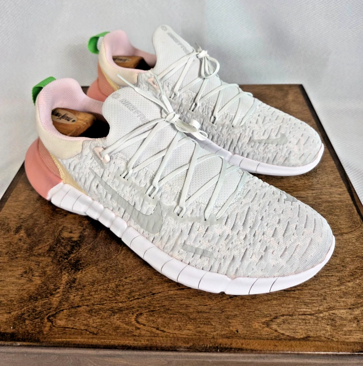 Nike Mens Free Run 5.0 Running Shoes CZ1884-100 Gray Pink Size 11
Opens in a new window or tab