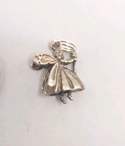 Vintage .925 STERLING SILVER Charm 