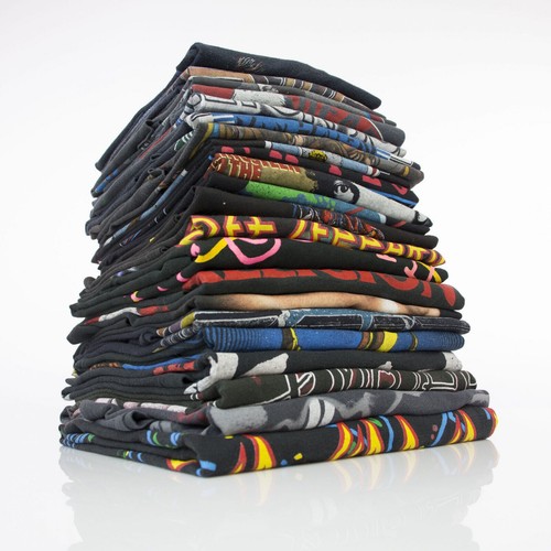 Vintage Short Sleeve Mystery T-Shirt 80s 90s 2000s Y2K - S Med Large XL 2XL 3XL