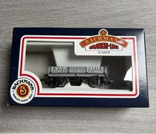 Bachmann 33-451A  Plank Wagon Davies OO Gauge