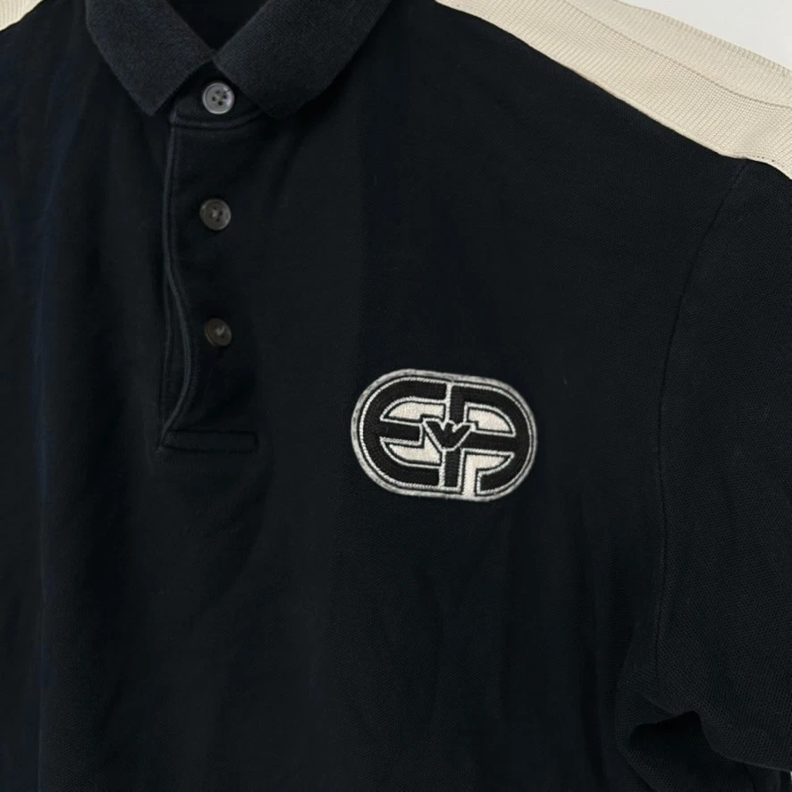 Camisa Polo Emporio Armani Para Hombre Mediana Azul Logo Parche Manga Corta Foto 2 de 4