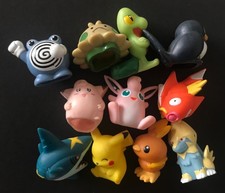 11 X Pokemon Figure Bandai Hollow Finger Puppet Original 1998 Pikachu Magikarp