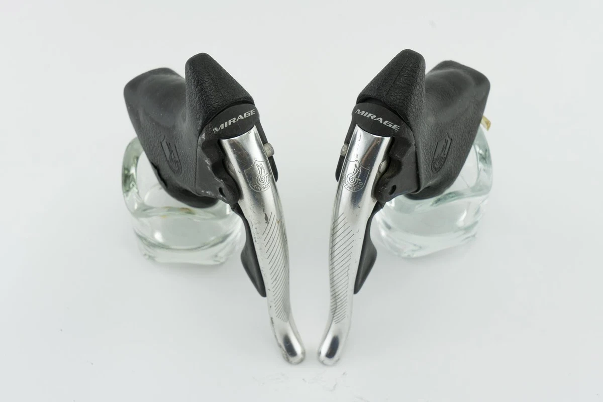 Campagnolo Triomphe Pastiglie Dei Freni Campagnolo Per Biciclette Pastiglie Freni Bici Campagnolo Triomphe Pastiglie Dei Freni Campagnolo Per Biciclette Pastiglie Freni Bici