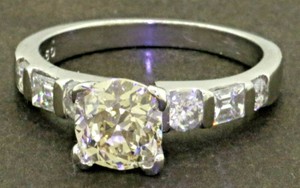 Platinum-1-58CTW-Cushion-cut-diamond-wedding-engagement-ring-w-1-10CT-ctr-size-5