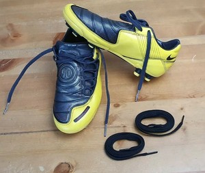 nike yellow black football boots