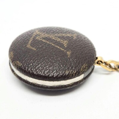 LOUIS VUITTON Monogram Astropill Key Holder Key Ring Bag Charm