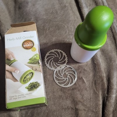 Cooks Works Herb Mill Grinder with Scissor Blades, Manual, Green White, BPA Free