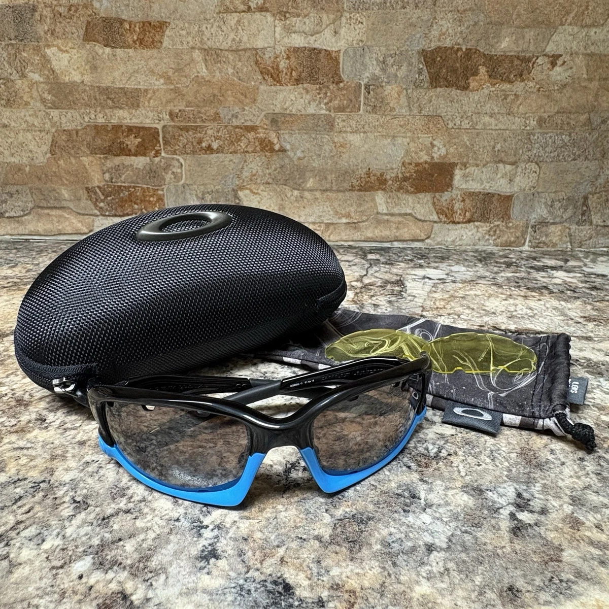 小物 OAKLEY \