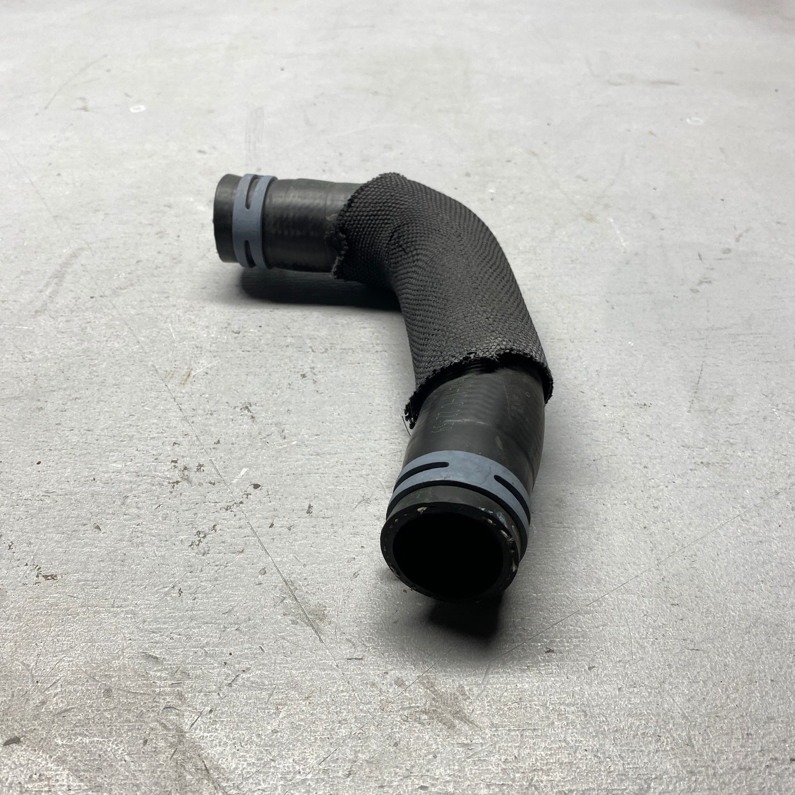 2018 Lamborghini Huracan Right Coolant Hose 4S0121073D