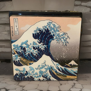 Rabbit Air A3 (Model SPA-1000N) the Great Wave off Kanagawa Artist Series panel