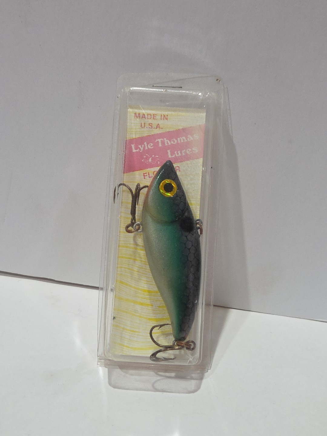 Various Crankbaits, Floaters, Sinkers, Glidebaits, Rattlebaits, Etc. - Lot Of 17 - Image 8