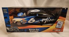 NASCAR  Hot Wheels Stock Car Cruisers 1:24 Mark Martin Pfizer Car #6