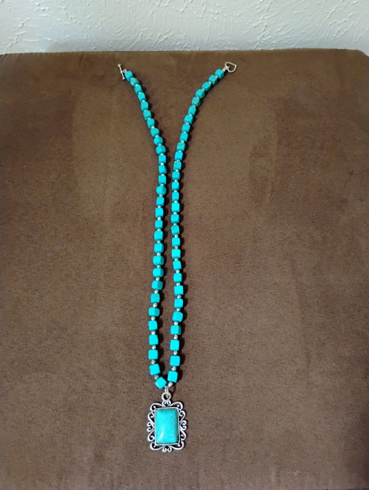 Turquoise Beaded Necklace With Pendant. 22 Inch