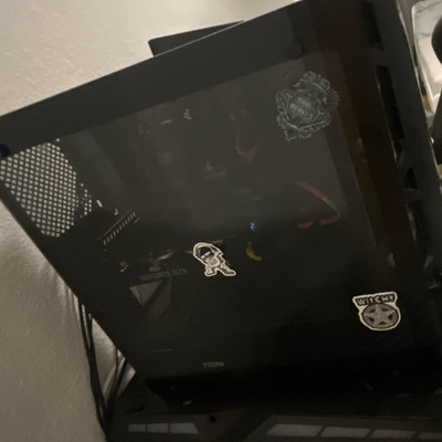 Pc mit ASUS Grafikkarte,Monitor Dell,Tastatur,Maus,