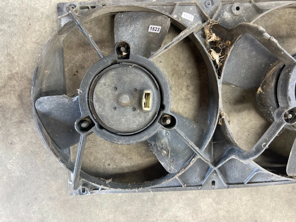 Ventiladores de refrigeración del radiador 3 aspas Porsche 924S 944 951 Turbo S2 968 Foto 4 de 4